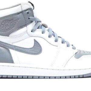 Nike Air Jordan 1 Retro High OG 555088 037 - NWT